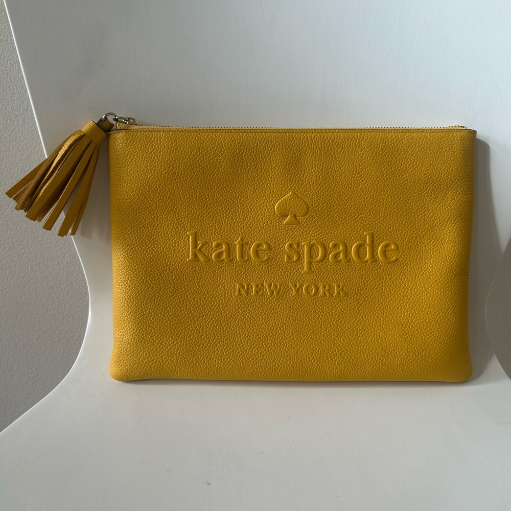 Kate Spade Gia Yellow Daffodil Leather Pebble Logo Clutch